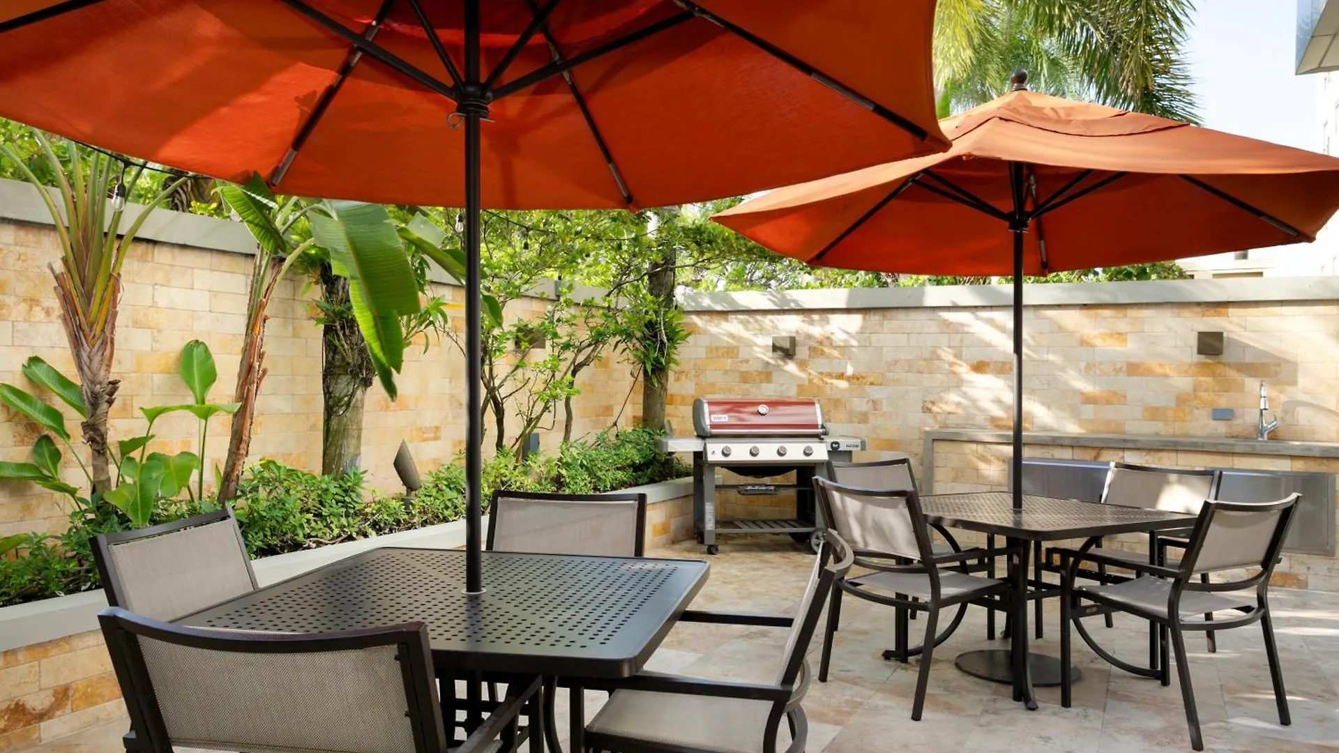 Hyatt House San Juan Hotel 3*,